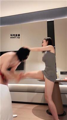 【小小s】重口-胯下羞辱喂食专场 bf51211