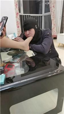 【Da猫】双S-狂舔素人的脚丫子【三视角版】 JS250312-29