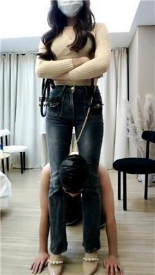 【泡芙】骑马/高跟踩虐/脚喂酸奶 bf50702