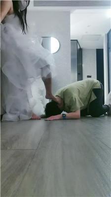 【璃茉】婚纱小主胯下绿帽奴 JS250323-28
