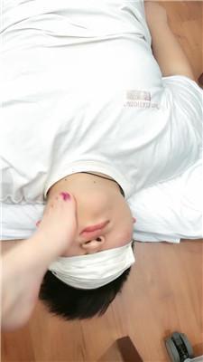 【姜老师】原味玉足狂舔  JS250323-23