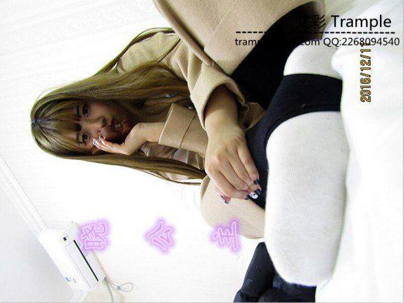 晓公主职业装黑丝第一视角羞辱