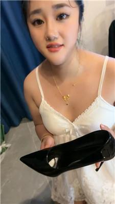 【July】母畜-超骚女神狗下跪求虐 JS250110-12