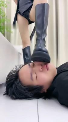 【cc.s】往死里虐狗-长靴踩踏/腿绞/舔脏鞋底