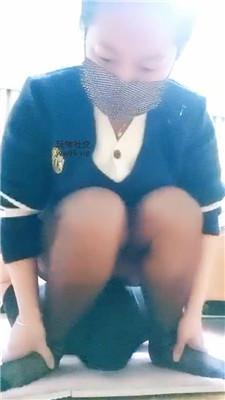 【小姨】黑丝脚踩/鞭打/坐脸窒息 JS250111-59