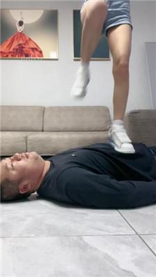 【樱木花椒】小白鞋棉袜S-修理犯错狗