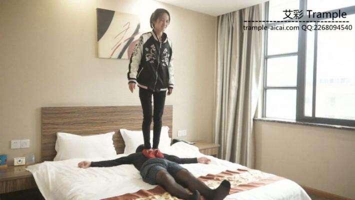 艺校学生美女的原味脏鞋