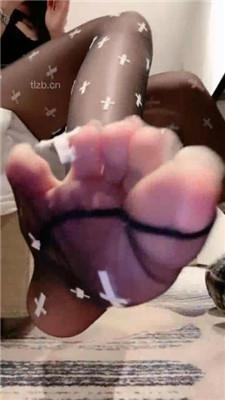 【玥樾】高跟长靴S开发小奶狗-骑马坐垫/舔黑丝脚