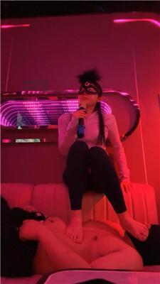 【古筝少女】KTV陪酒小妹虐顾客 bf51043