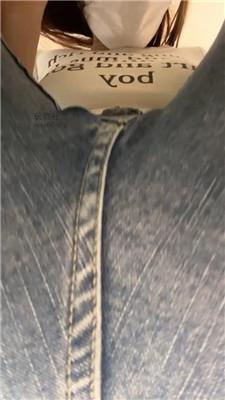 【兔牙】牛仔裤坐脸    250121-15