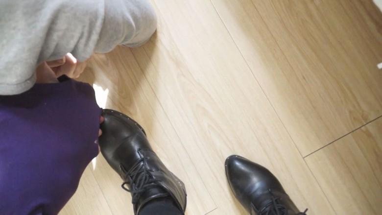 新人学生妹牛仔裤原味短靴初踩