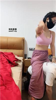 【南月女神】圈养家奴伺候起床 JS250306-29