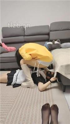 【丫丫啊】母畜-捆绑闻白袜窒息/长靴踩踏/插嘴闻腋下【双视角版】