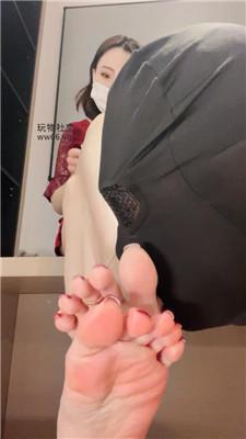 【茹雪】沉浸式-高跟丝袜品尝玉足 JS250123-37