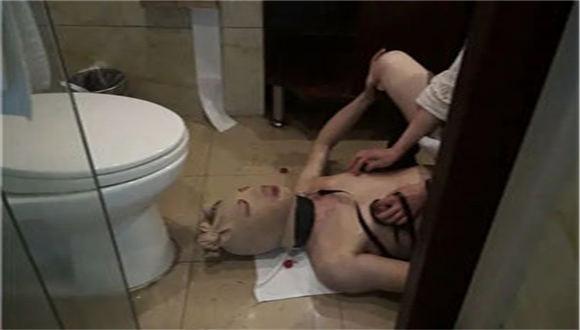 【黑丝诱惑】素人莎莎长靴踩踏鞭打篇