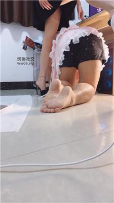 【艾黎】反绑CD骚奴磕头求虐 JS250219-30