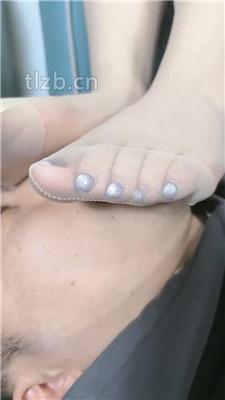 【稚主】骑马/肉丝脚踩踏/碾压狗头/人肉脚垫