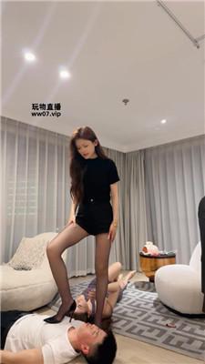 【泡芙】长腿模特S-情侣奴-奴下奴下跪伺候 JS250428-28