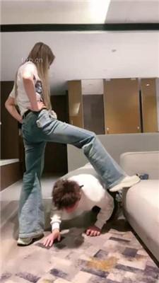 【梦樱】口球塞嘴/骑马/小白鞋踢踹/鞭打腿绞