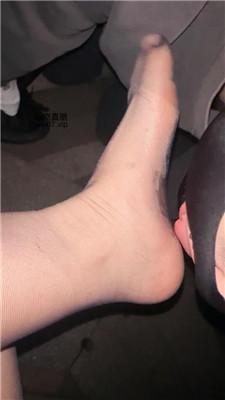 【黑兔s】深夜户外虐废跟踪狂 JS250301-33