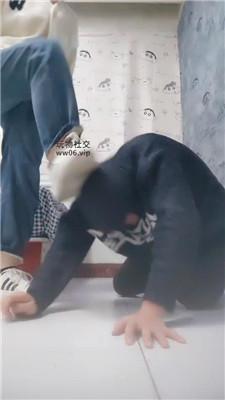 【女生也能很暴力】素人学生主暴力踢踹 JS250111-34