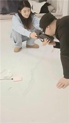 【小殿下】雪地靴践踏抖M家奴