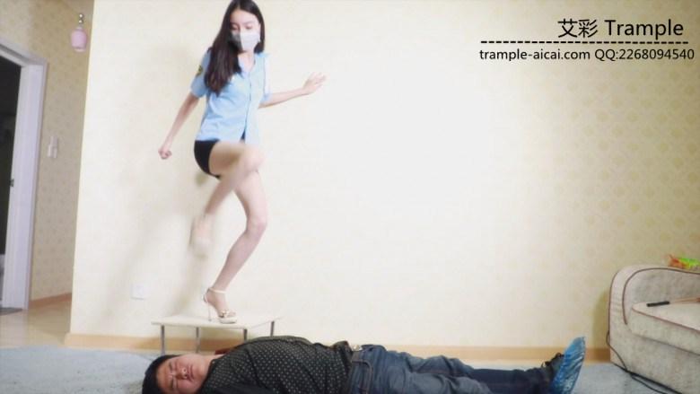 疯狂剁脸第一部