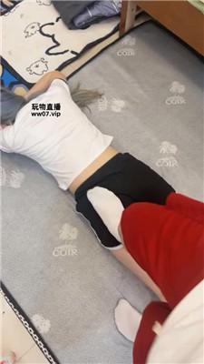 【训犬师】白袜脚踩虐女神犬 JS250423-28