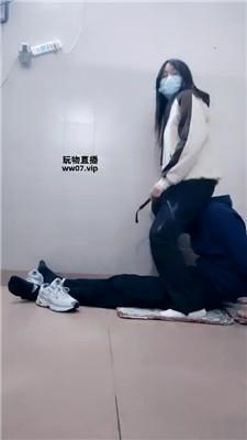 【Nubias】运动女神鞋袜踩虐鞭打 JS250318-2