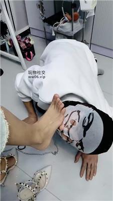 【Bi8bo-S】偷舔主子鞋袜的下场 JS250321-28