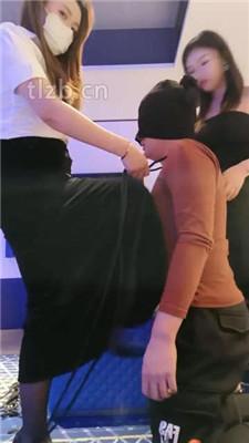 【安琪】情侣奴-奴下奴-跪舔臭脚/闻高跟/踩踏捆绑【双视角版】