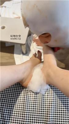 【圆圆】高跟肉丝碾压踩虐/脚深喉【完整版】 JS250319-4