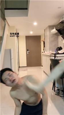 【千千】暴力踢踹虐打 bf51376