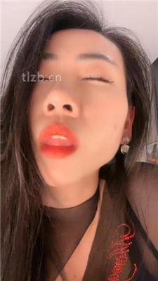 【爱丽丝】网袜美腿诱惑-鞭打耳光-揪耳朵