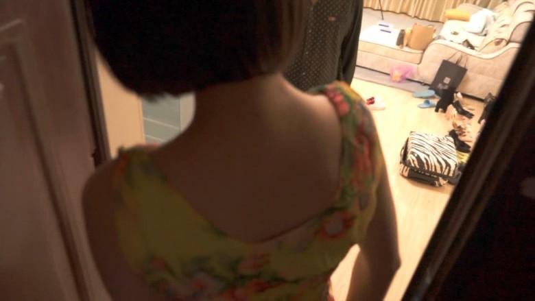 宅七高跟鞋踩脖子窒息