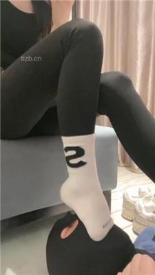 【筱月】健身后运动鞋白袜气味控制