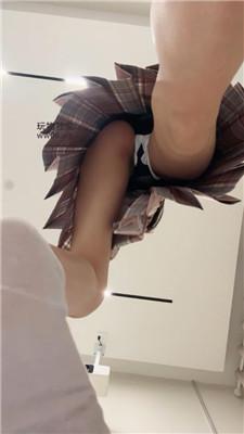 【萝莉糖糖】臀羞辱绿帽    250217-9