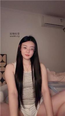 【夏主】绿帽小年夜老婆带人回家    250121-16