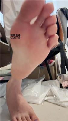 【米奇妙妙屋】早些废物    250427-11