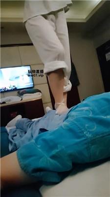 【狗哥】开发素人技师踩踏虐【上】 JS250325-40