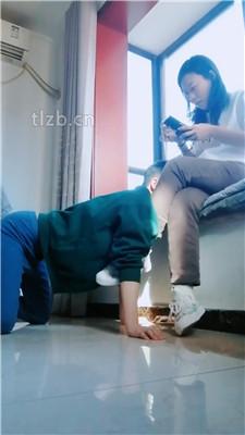 【不语】开发小姐姐做S让我舔jio【上中合集】