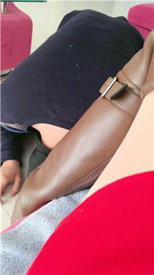 【兰姐】白袜脚恋足舔 JS250226-33