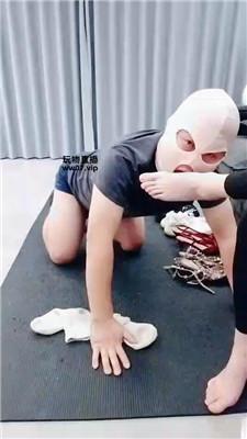 【抚兮】驯化人体擦鞋器 JS250329-28