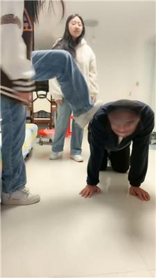 【锅盖导演】双S-学生小妹暴揍班主任【上】 bf51852