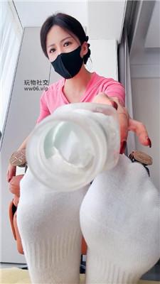 【冷颜】白棉袜香水粗口乳母    250305-9