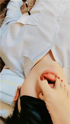 【纳兰若初】裸足蹂躏狗脸/夹子掐乳/骑脖/踩踏