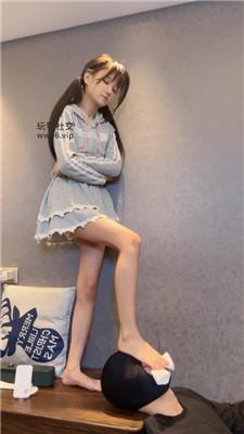 【狗哥】居高临下白袜脚玩虐 bf49102