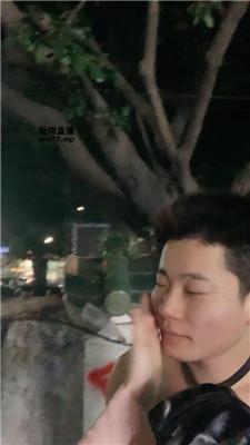 【千千】超美艺校女神-户外遛狗 bf51352