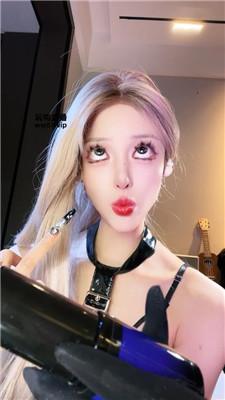 【龙妈】你怎么一股小狗味    250322-7