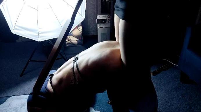 【清莹】丝巾裹头-高跟碾压踩虐 JS250119-39